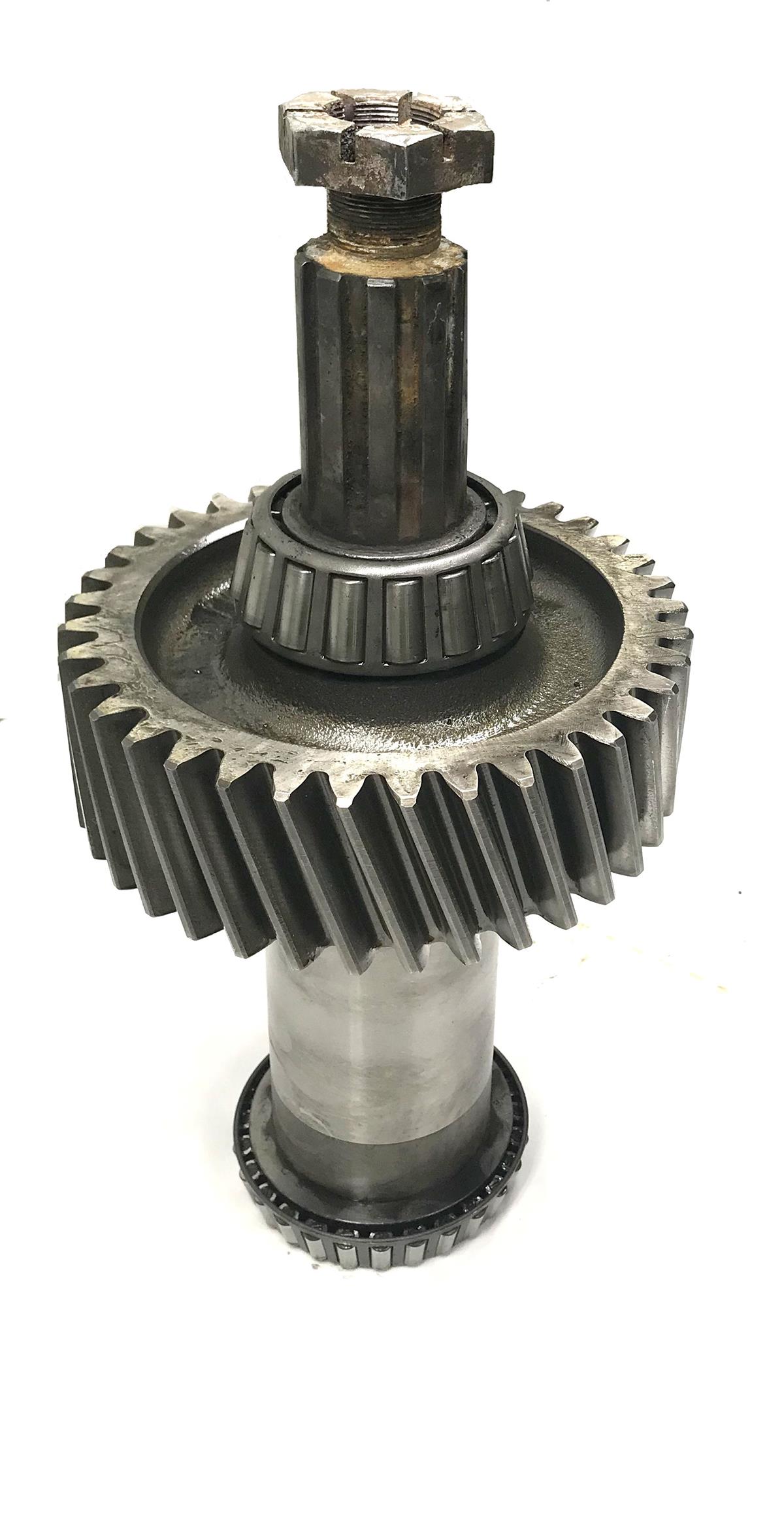 TRANSPORTER トランスポーター OFFSET CASE 6’4 [L] Rear Output Shaft With Gear Rockwell T138 Transfer Case